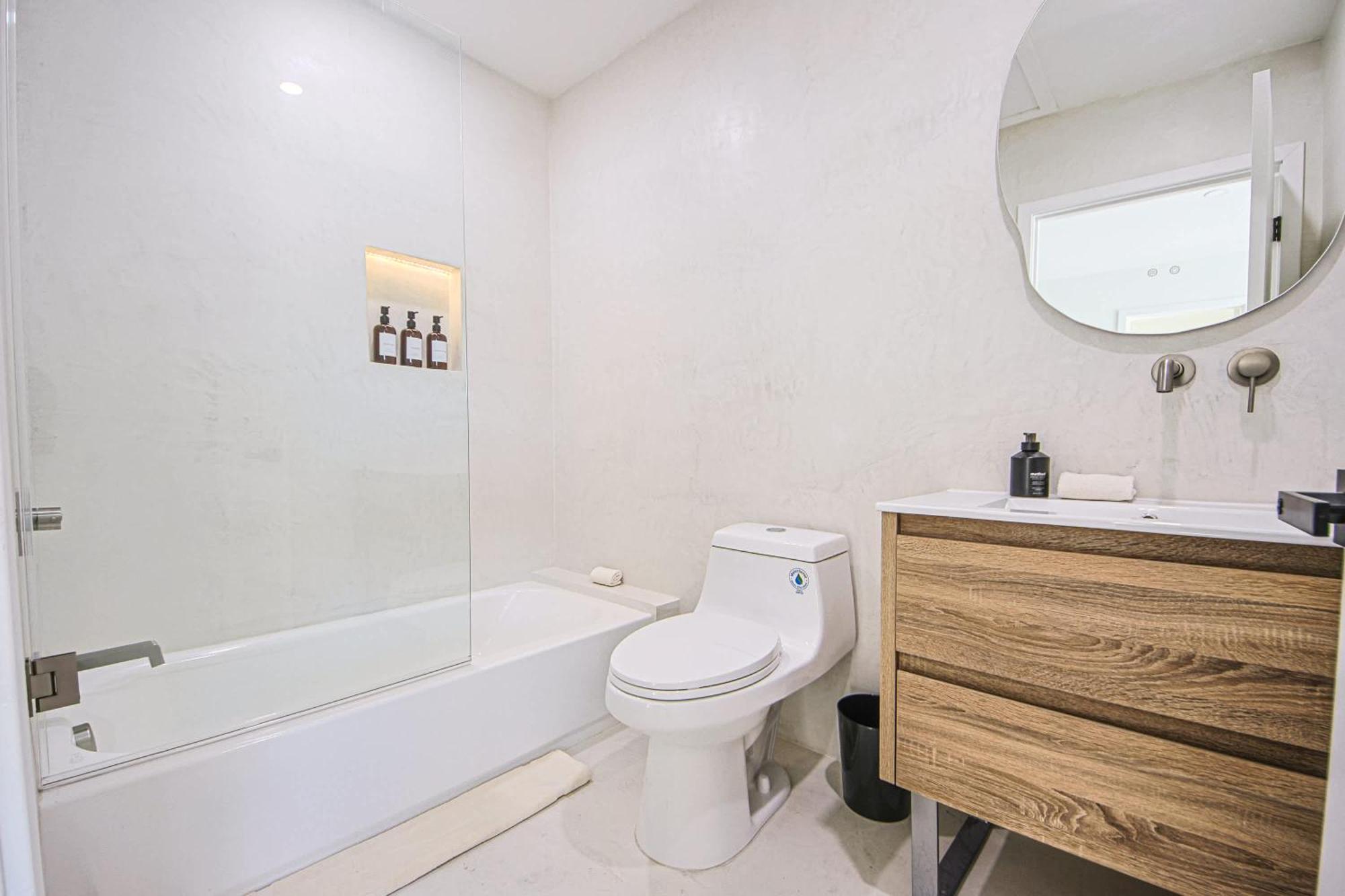 Holiday home Cozy 4b With Pool 15 Minutes To Venice Beach